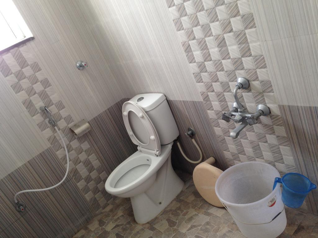 Oyo 4355 Goodland Inn Τσενάι Εξωτερικό φωτογραφία